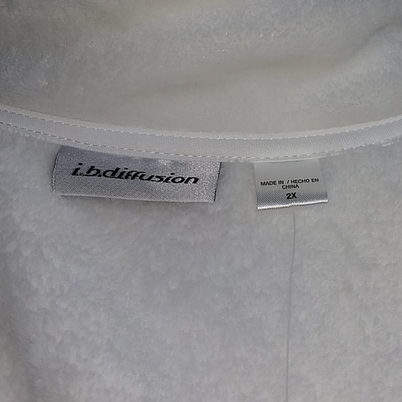 0911 i.b.diffusion Cozy Cut Vest - Picture 4 of 6